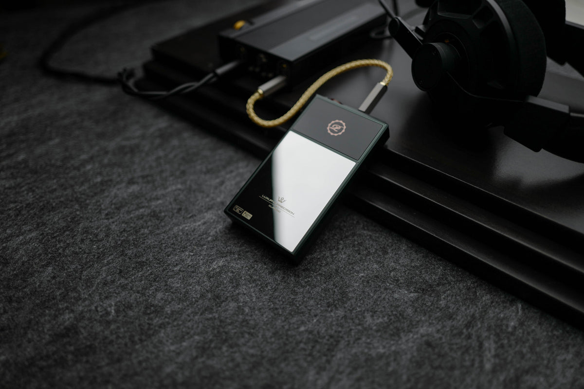 Luxury Precision E7 (AD1955) DAP + Case