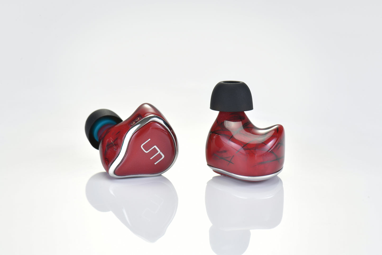 UM MEST Fortune Limited Edition Red