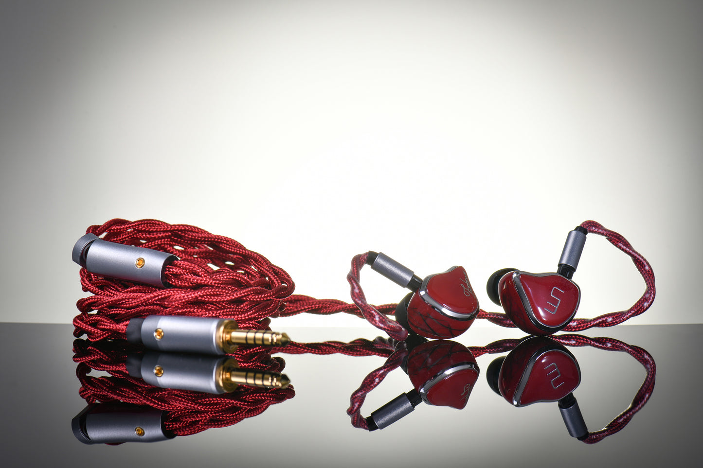 UM MEST Fortune Limited Edition Red