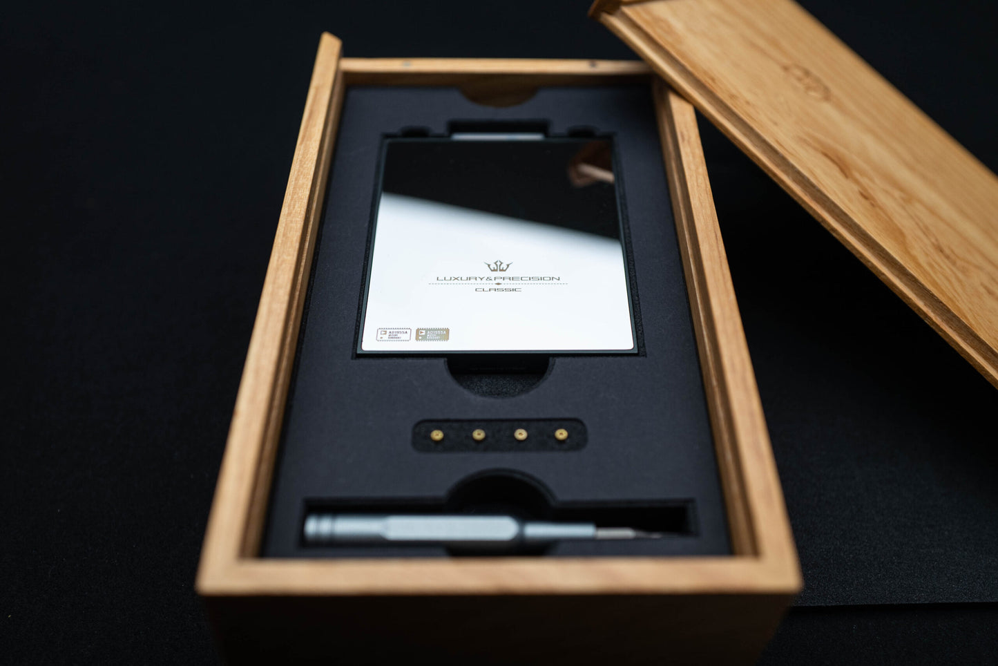Luxury Precision E7 (AD1955) DAP + Case